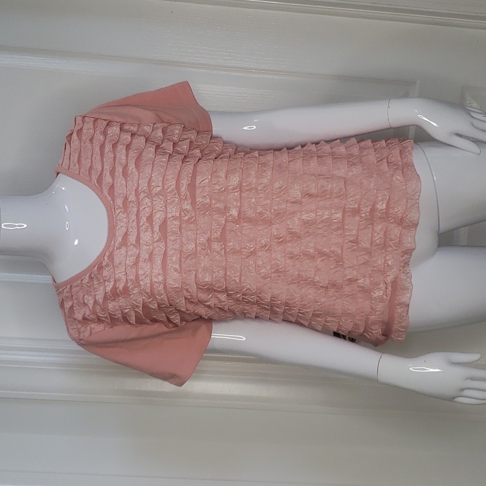 🖤5/$12 Damart Peach Pink Ruffle T-Shirt Size 14/16